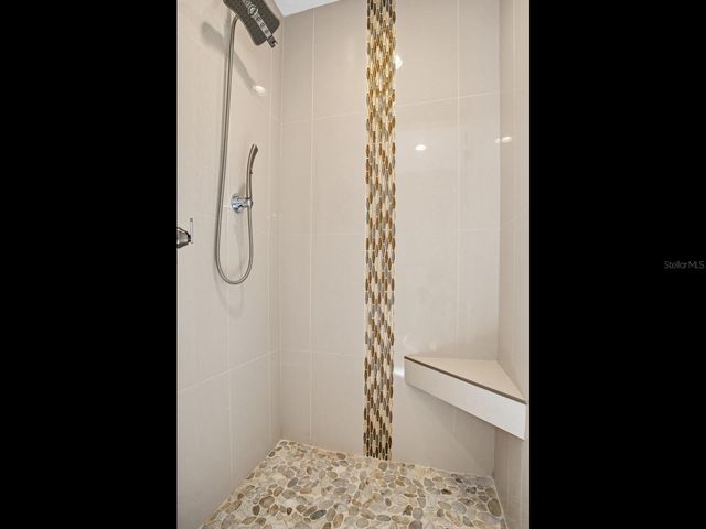 1028 79TH STREET S, St Petersburg, FL 33707