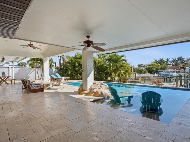 1028 79TH STREET S, St Petersburg, FL 33707