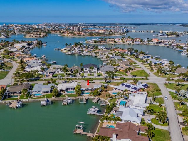 1028 79TH STREET S, St Petersburg, FL 33707