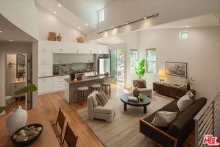 1803 16th Street B, Santa Monica, CA 90404