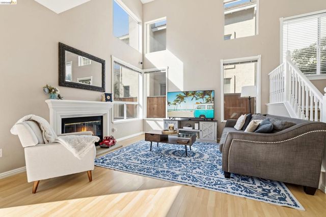 4916 Willowbrook Way, Antioch, CA 94531