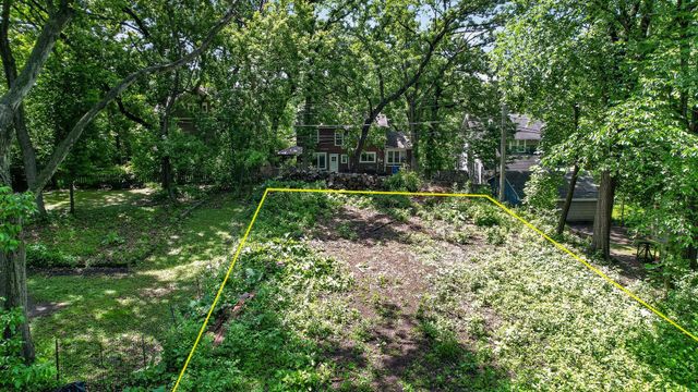 2146 Hoyt Avenue W, Saint Paul, MN 55108