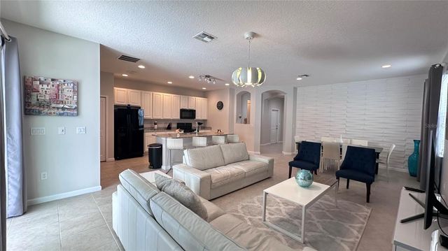 4504 MONADO DRIVE, Kissimmee, FL 34746