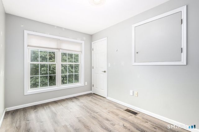 18 Wishing Well Lane 18, New Milford, CT 06776