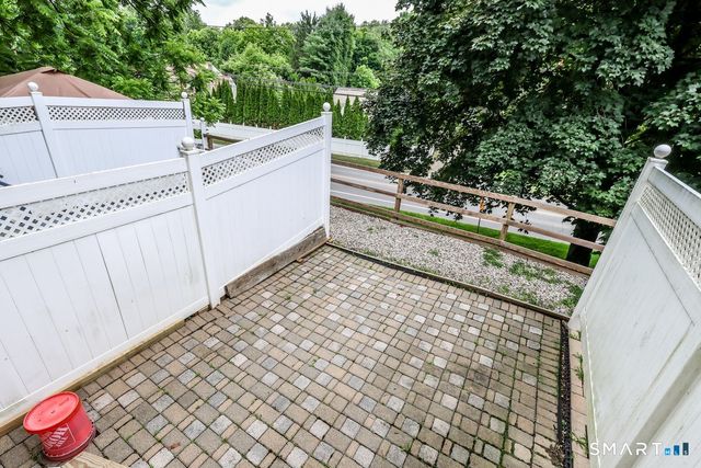 18 Wishing Well Lane 18, New Milford, CT 06776