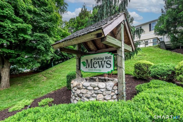 18 Wishing Well Lane 18, New Milford, CT 06776