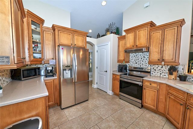 23844 SUNDANCE DRIVE, Sorrento, FL 32776
