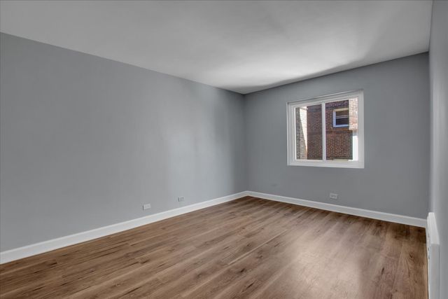 7351 N Ridge Boulevard 1A, Chicago, IL 60645