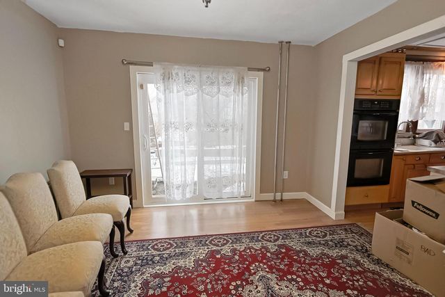 310 W LUDLOW ST, Summit Hill, PA 18250