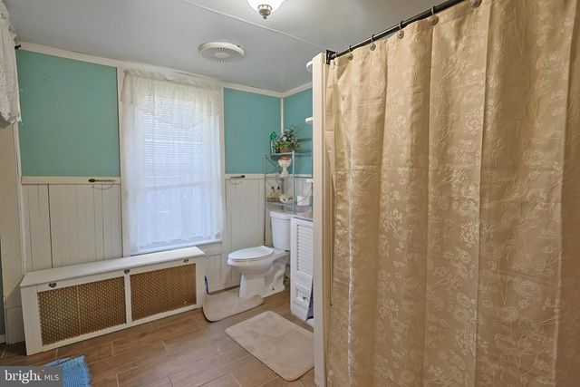 310 W LUDLOW ST, Summit Hill, PA 18250