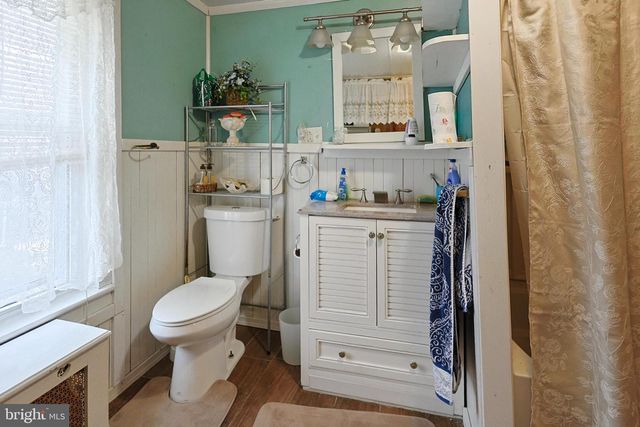 310 W LUDLOW ST, Summit Hill, PA 18250