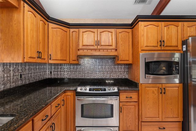 10880 NW 160TH AVENUE, Morriston, FL 32668