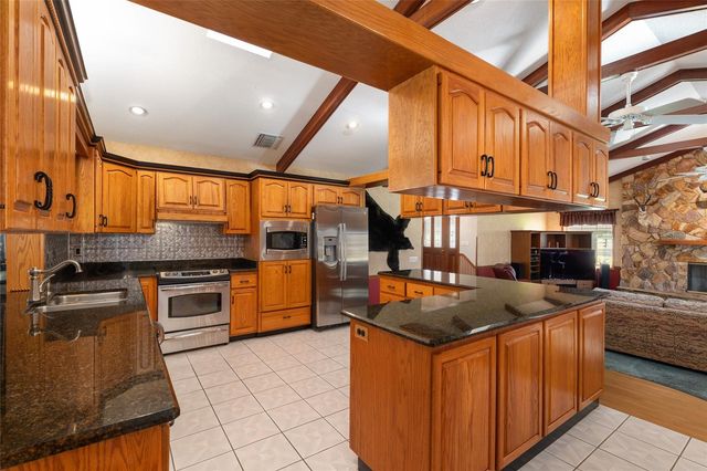 10880 NW 160TH AVENUE, Morriston, FL 32668