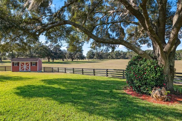 10880 NW 160TH AVENUE, Morriston, FL 32668