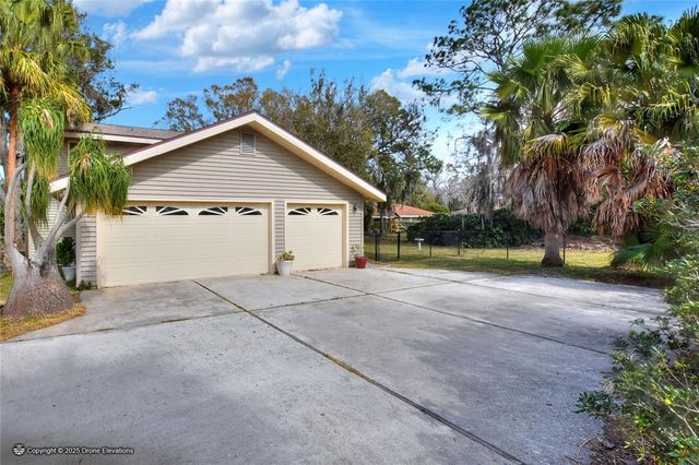 1118 CYPRESS POINT W, Winter Haven, FL 33884