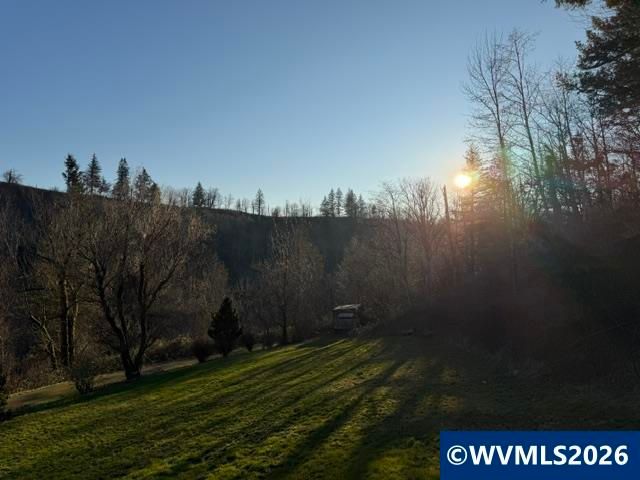 38266 E Knieriem Rd, Corbett, OR 97019