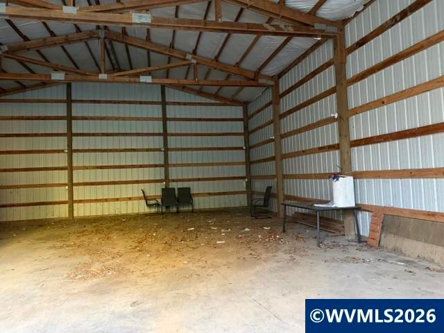 38266 E Knieriem Rd, Corbett, OR 97019