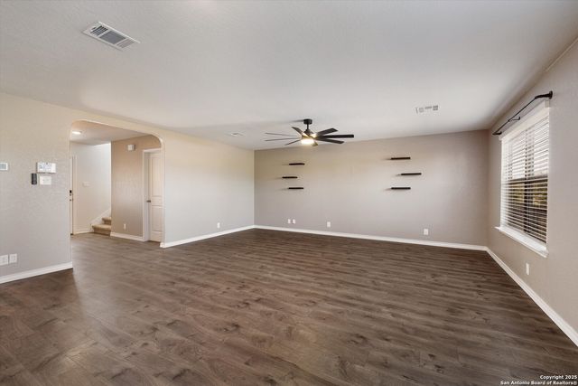 102 Bahama Woodstar, San Antonio, TX 78253