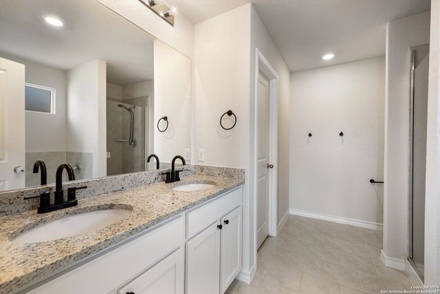 102 Bahama Woodstar, San Antonio, TX 78253