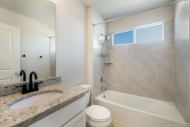 102 Bahama Woodstar, San Antonio, TX 78253