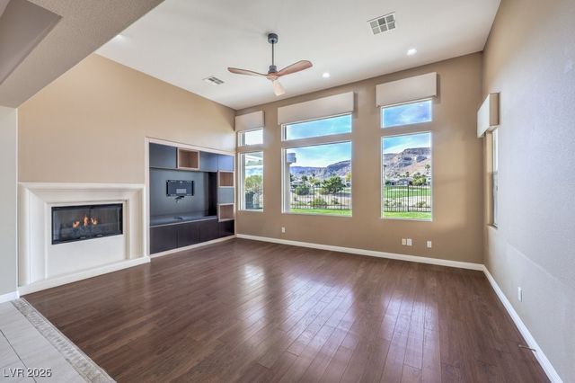 2913 Soft Horizon Way, Las Vegas, NV 89135