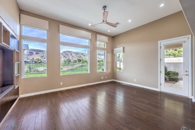 2913 Soft Horizon Way, Las Vegas, NV 89135