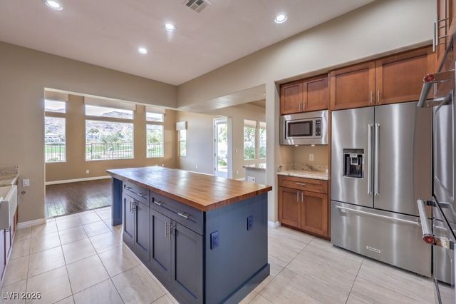 2913 Soft Horizon Way, Las Vegas, NV 89135