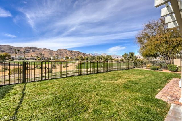 2913 Soft Horizon Way, Las Vegas, NV 89135