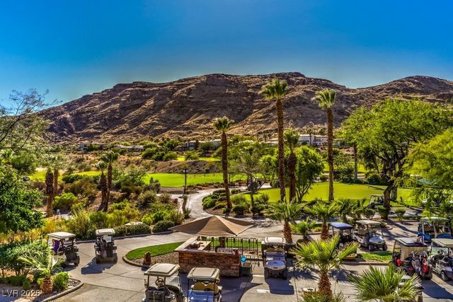 2913 Soft Horizon Way, Las Vegas, NV 89135