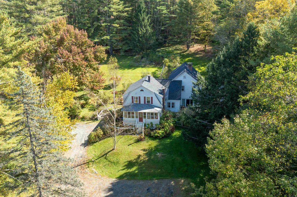 598 East Woodstock Road, Woodstock, VT 05091
