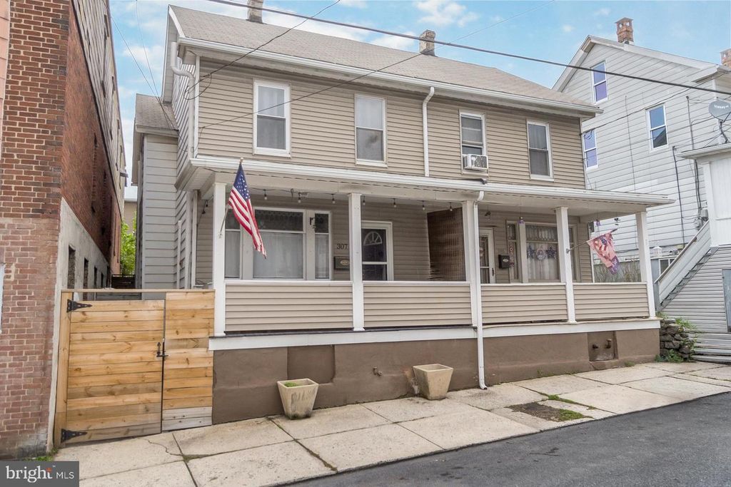 307 W PATTERSON ST, Lansford, PA 18232
