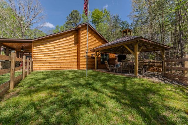190 Galloway Drive, Hayesville, NC 28904