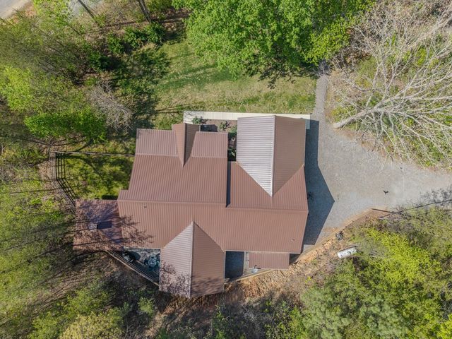 190 Galloway Drive, Hayesville, NC 28904