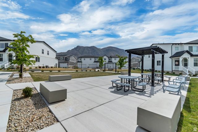 10036 N LIMESTONE WAY, Highland, UT 84003
