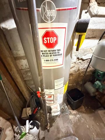 9726 133rd Street, Richmond Hill S., NY 11419