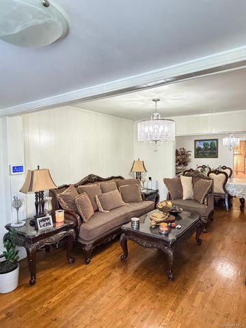 9726 133rd Street, Richmond Hill S., NY 11419