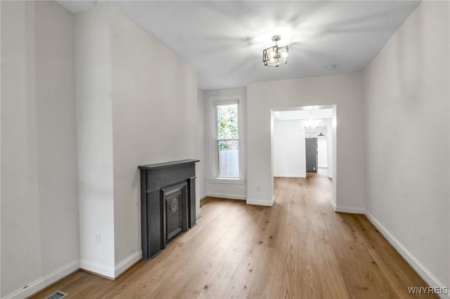 250 West Avenue, Buffalo, NY 14201