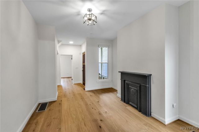 250 West Avenue, Buffalo, NY 14201