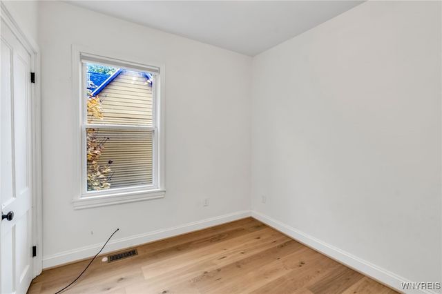 250 West Avenue, Buffalo, NY 14201