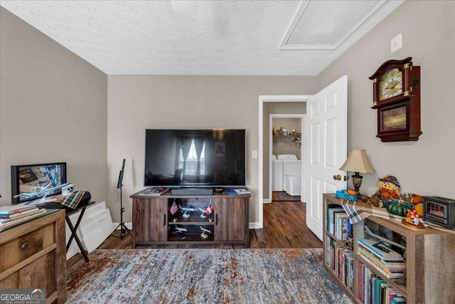 223 Topaz Drive, Dallas, GA 30132