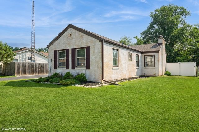 247 Tioga Avenue, Bensenville, IL 60106