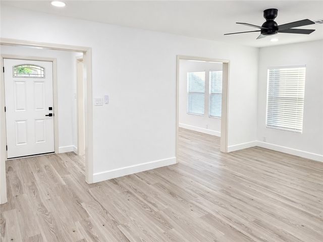 1168 Florida Ave, Corpus Christi, TX 78404