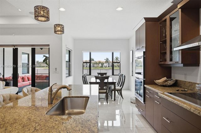 1296 SW 113th Way, Pembroke Pines, FL 33025