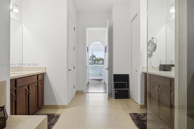 1296 SW 113th Way, Pembroke Pines, FL 33025