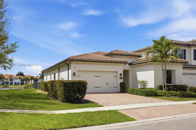 1296 SW 113th Way, Pembroke Pines, FL 33025