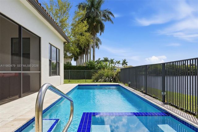 1296 SW 113th Way, Pembroke Pines, FL 33025