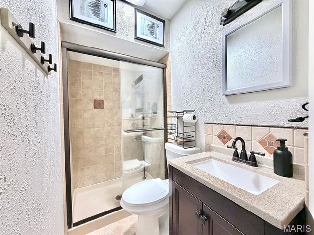 44 Kimberly Court, Collinsville, IL 62234