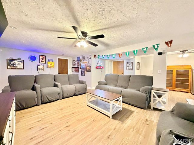 44 Kimberly Court, Collinsville, IL 62234