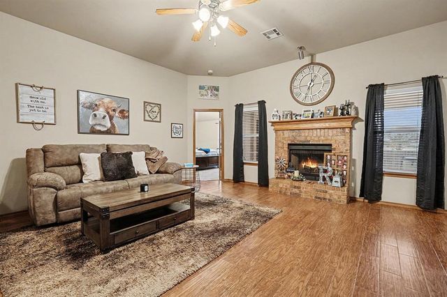 1800 Jordan Drive, Moore, OK 73160