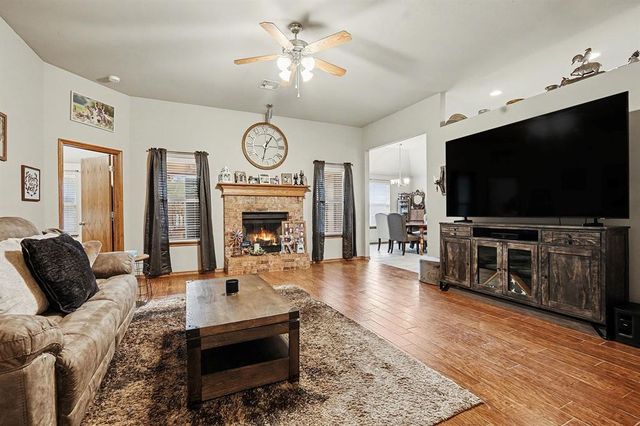 1800 Jordan Drive, Moore, OK 73160